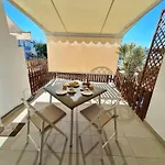 Poolfront