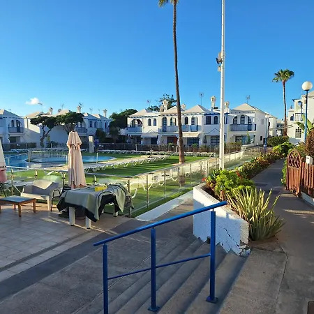 Poolfront * Playa del Inglés