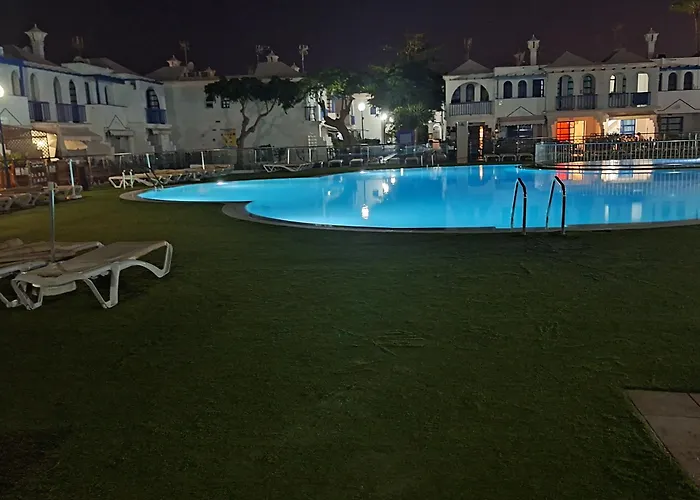 Σπίτι διακοπών Poolfront